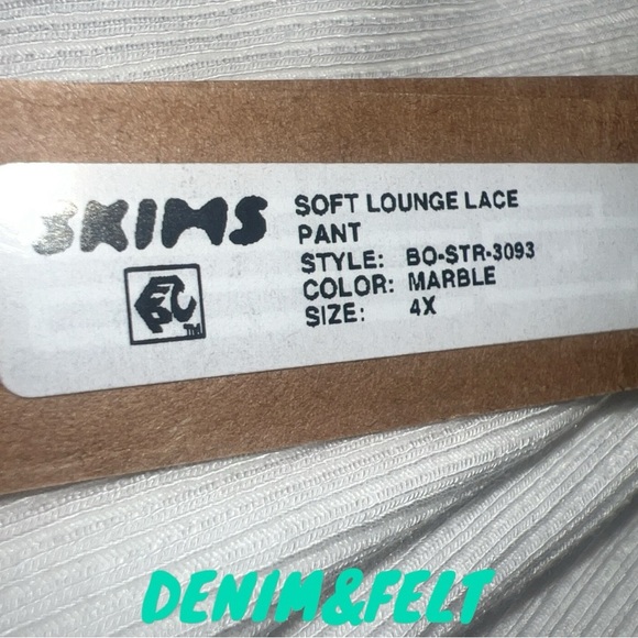 Skims Soft Lounge Lace Pants | Color: Marble | NEW/NWT!!💎💜 - Picture 6 of 8